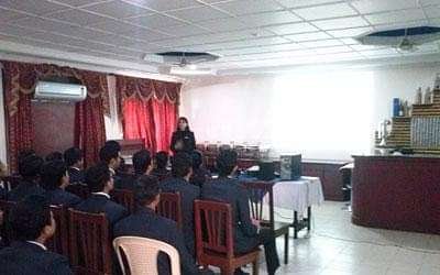 Guru_Nanak_Institute_of_Hotel_Management